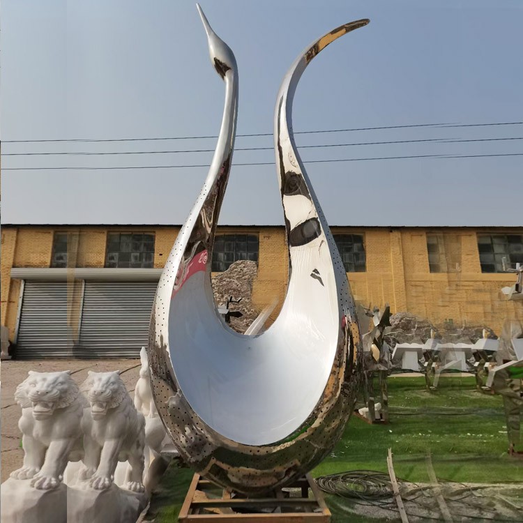 大型不锈钢抽象雕塑