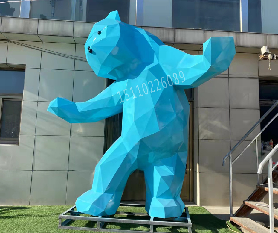 高3米切面不锈钢熊雕塑(图2)
