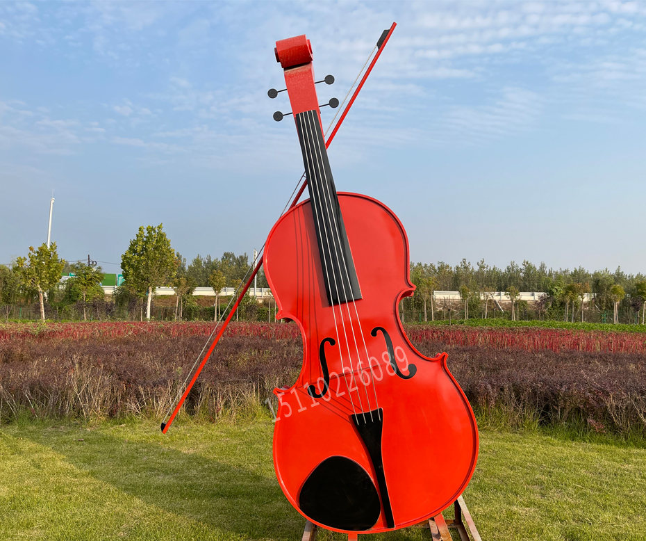 景观大提琴不锈钢雕塑(图1)